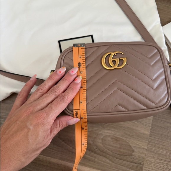 Gucci mini GG Marmont chain shoulder bag - Picture 10 of 11
